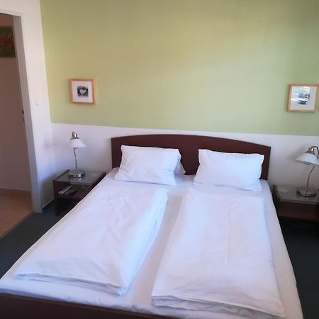 Apartments Rokytka 308 & 405 Рокитніце-над-Їзероу Екстер'єр фото