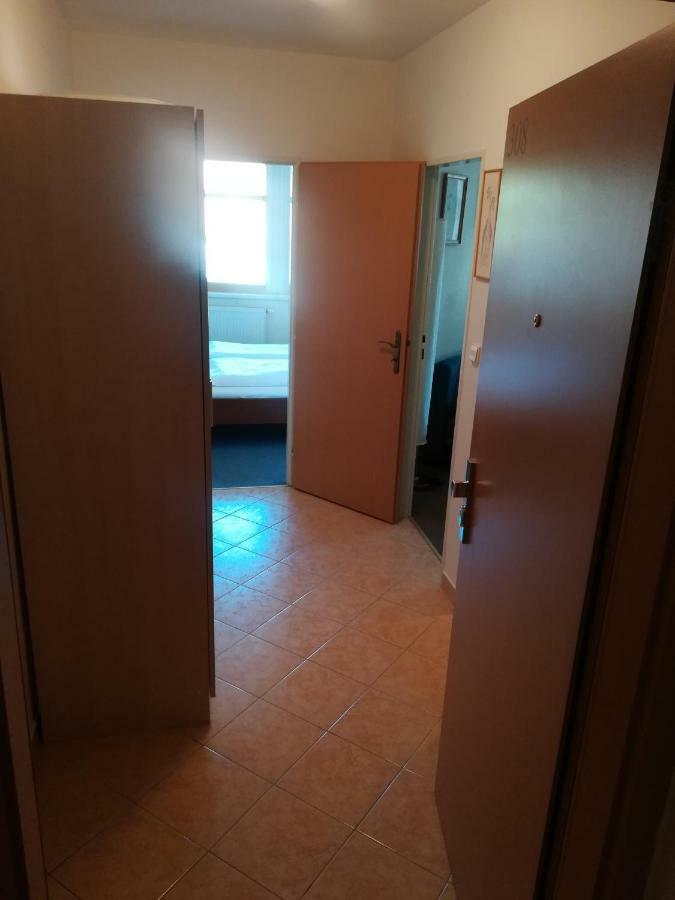 Apartments Rokytka 308 & 405 Рокитніце-над-Їзероу Екстер'єр фото